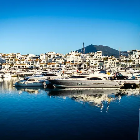 Banus - Nueva Andalucia, 3br- 2br Flat, Bright Outdoor Terrace With Direct Views Of The Garden & Pool, Ideal For Families With Children, Super At The Door * Marbella