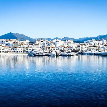 Apartamento Banus - Nueva Andalucia, 3br- 2br Flat, Bright Outdoor Terrace With Direct Views Of The Garden & Pool, Ideal For Families With Children, Super At The Door Marbella
