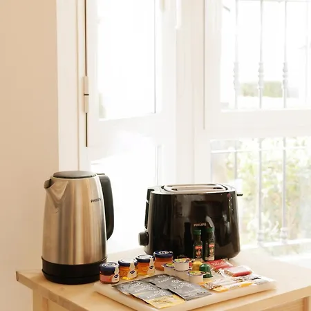 Banus - Nueva Andalucia, 3br- 2br Flat, Bright Outdoor Terrace With Direct Views Of The Garden & Pool, Ideal For Families With Children, Super At The Door Apartamento
